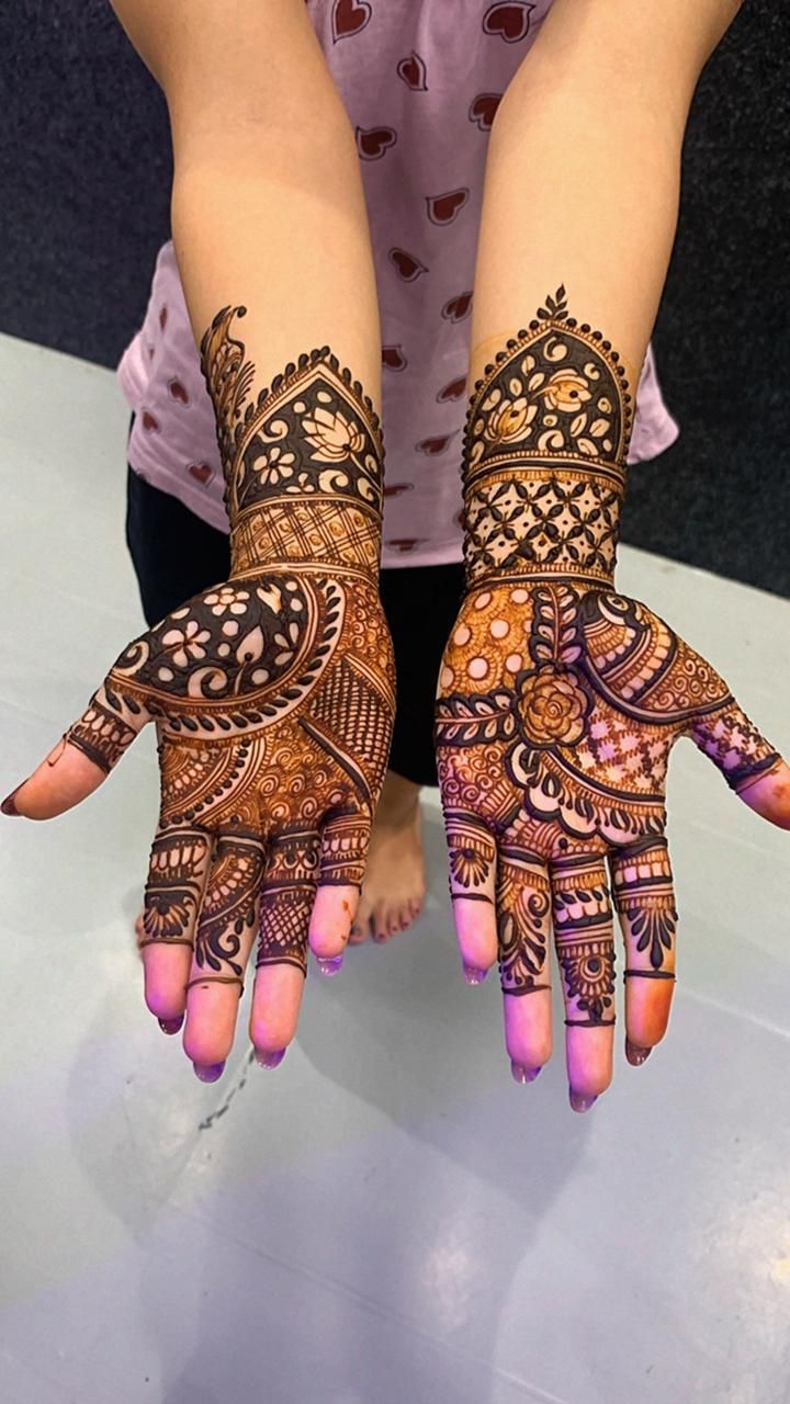 Photo By Karan Mehndi Art - Mehendi Artist