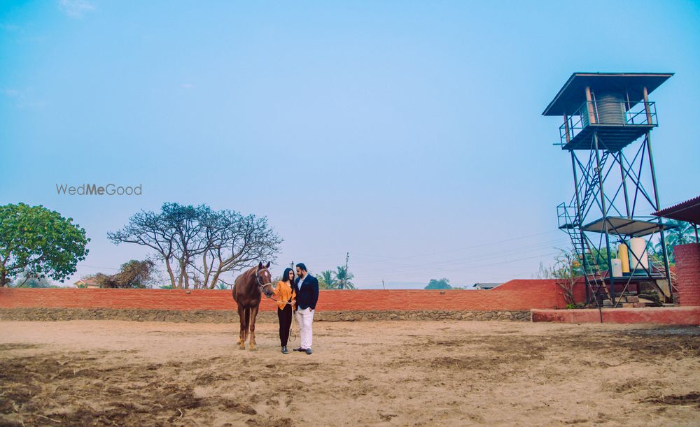 Photo By The Varmala Story - Photographers