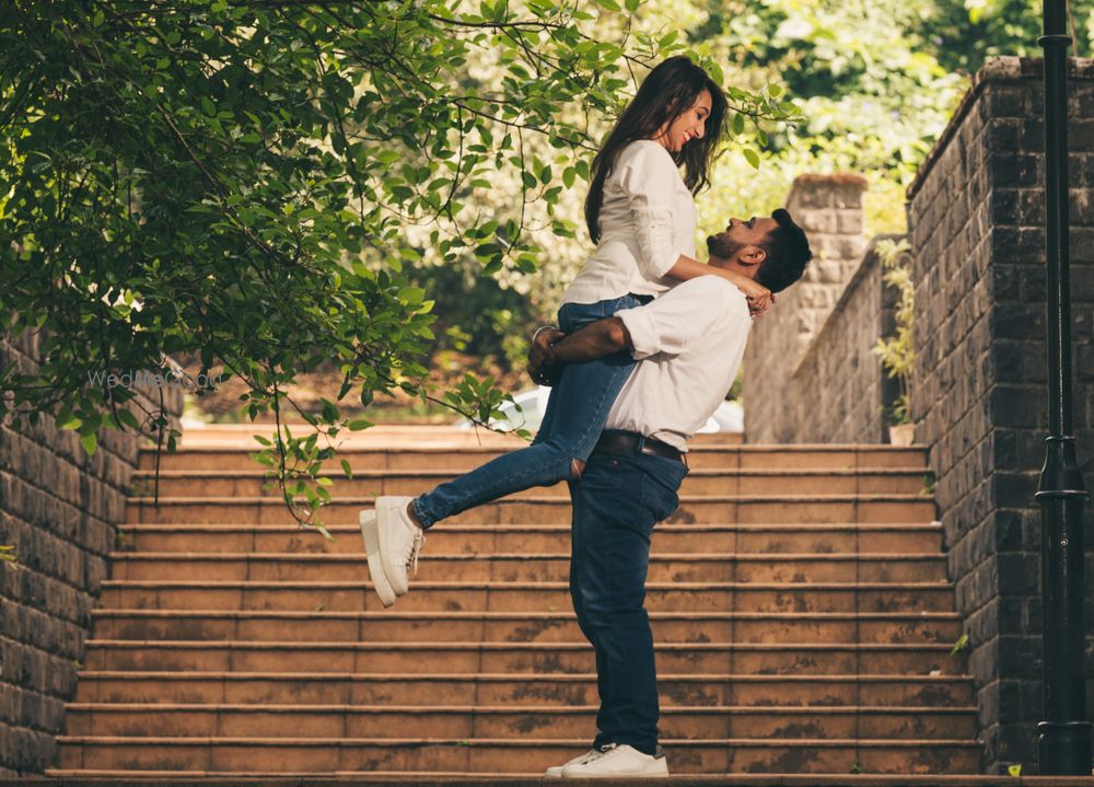 Photo By The Varmala Story - Photographers