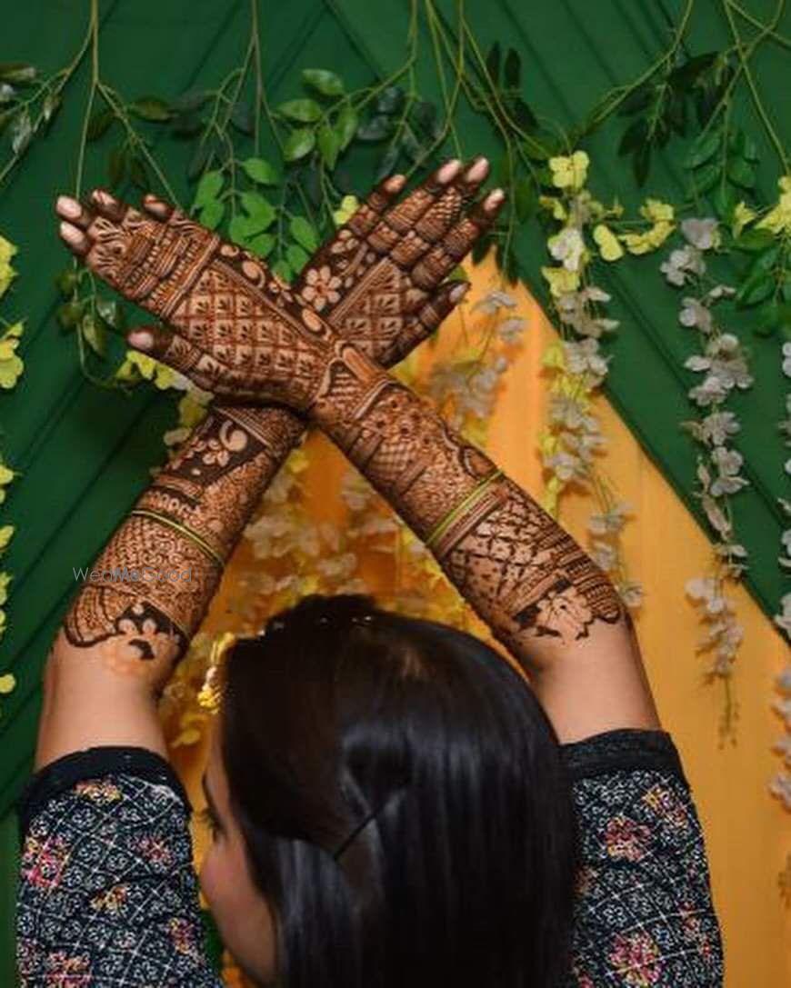 Photo By Akash Mehendi Arts - Mehendi Artist