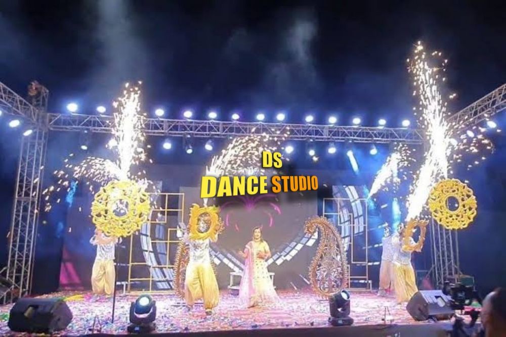 Photo By DS Dance Studio - Sangeet Choreographer