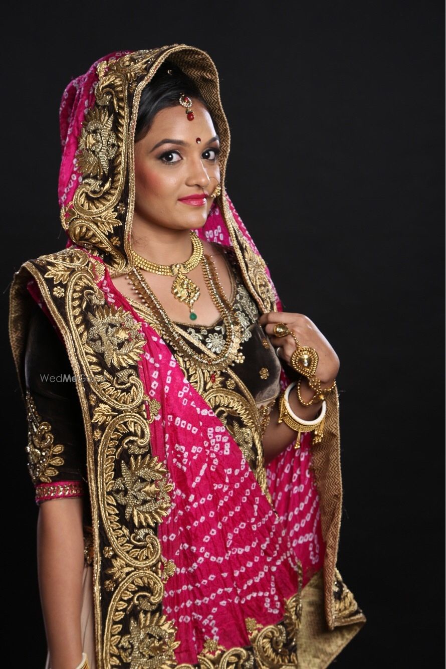 Photo By Binjal Virani - Bridal Makeup