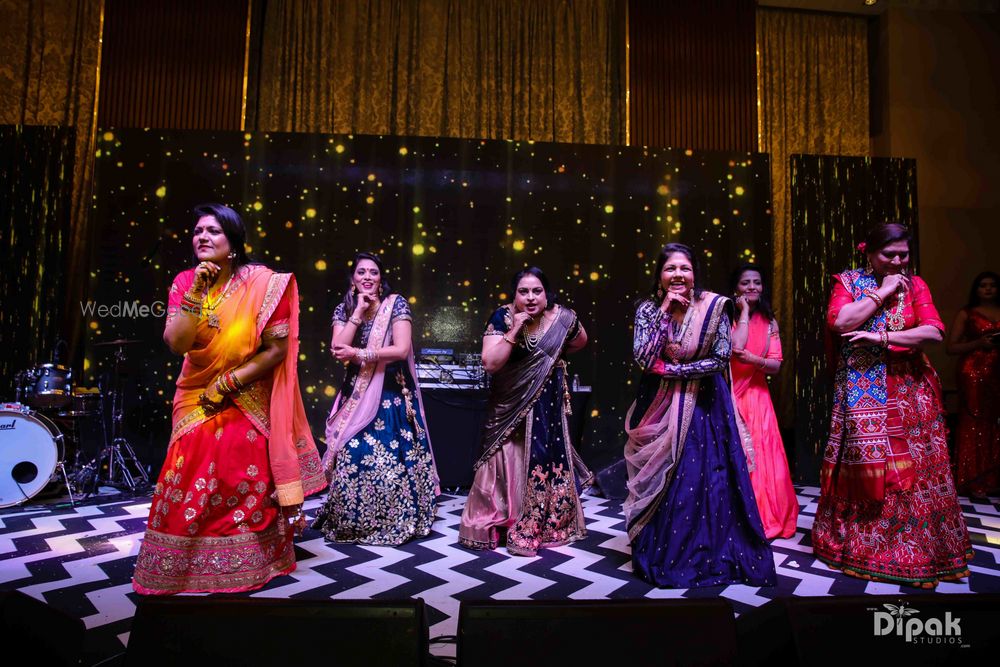 Photo By MB Entertainment - Sangeet Choreographer