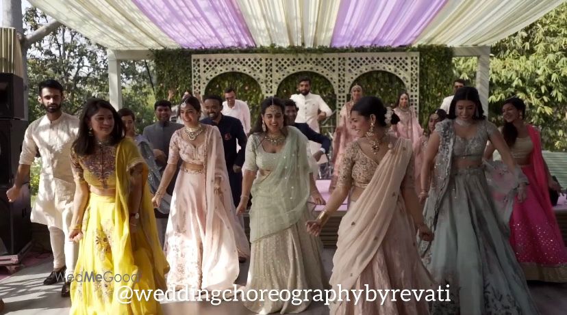 Photo By Wedding Choreography by Revati - Sangeet Choreographer