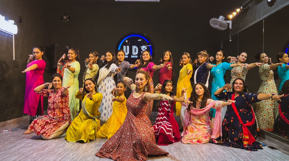 Photo By Nickita Kumar - Sangeet Choreographer