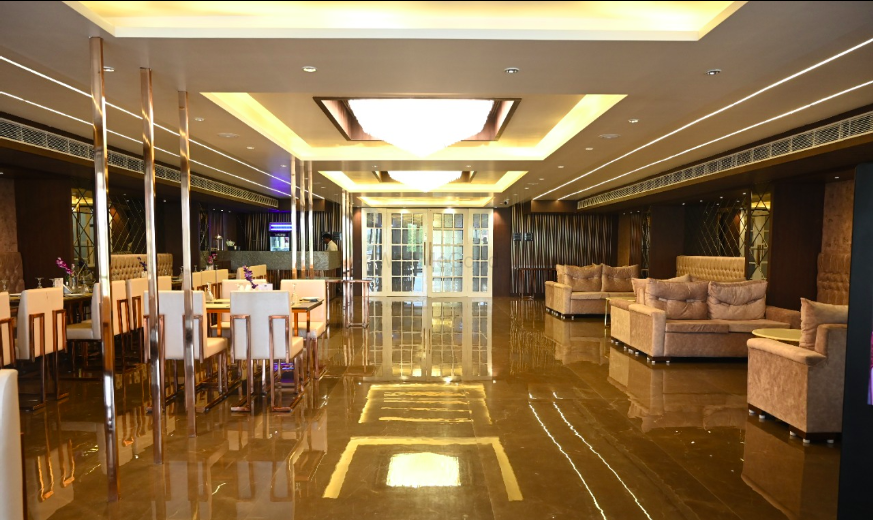 KS Square Hotel and Banquet