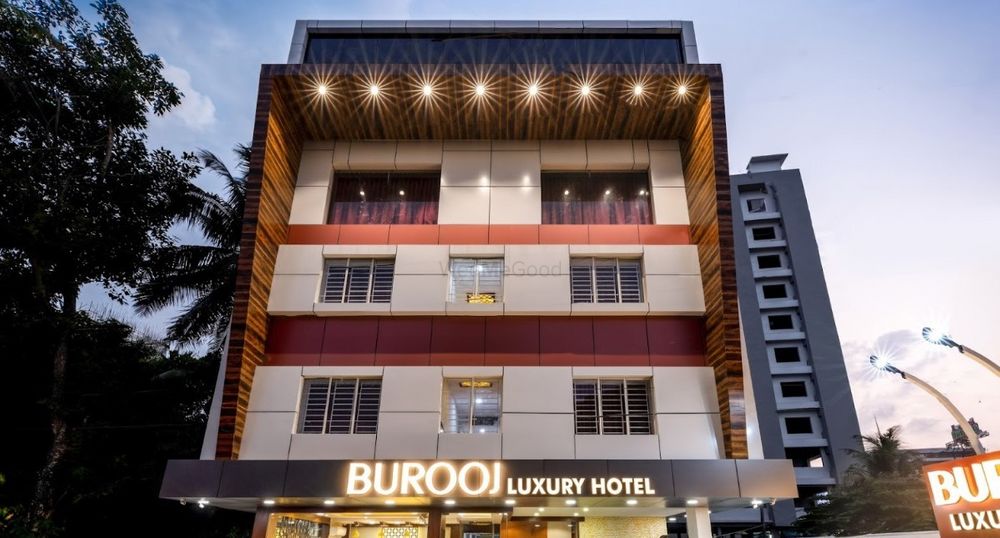 Burooj Luxury Hotel