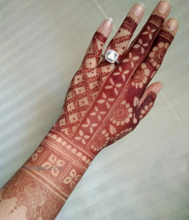 Photo By Mehdhika by Vishva Soni - Mehendi Artist