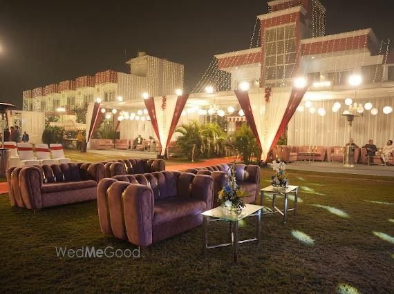 Photo By Green Banaras Wedding Lawn - Venues