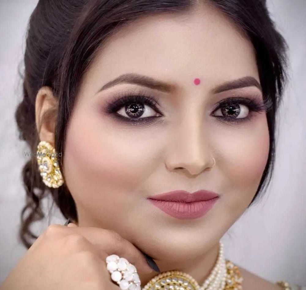 Makeup Artist Anshika Universe - Price & Reviews  Kanpur Makeup Artist