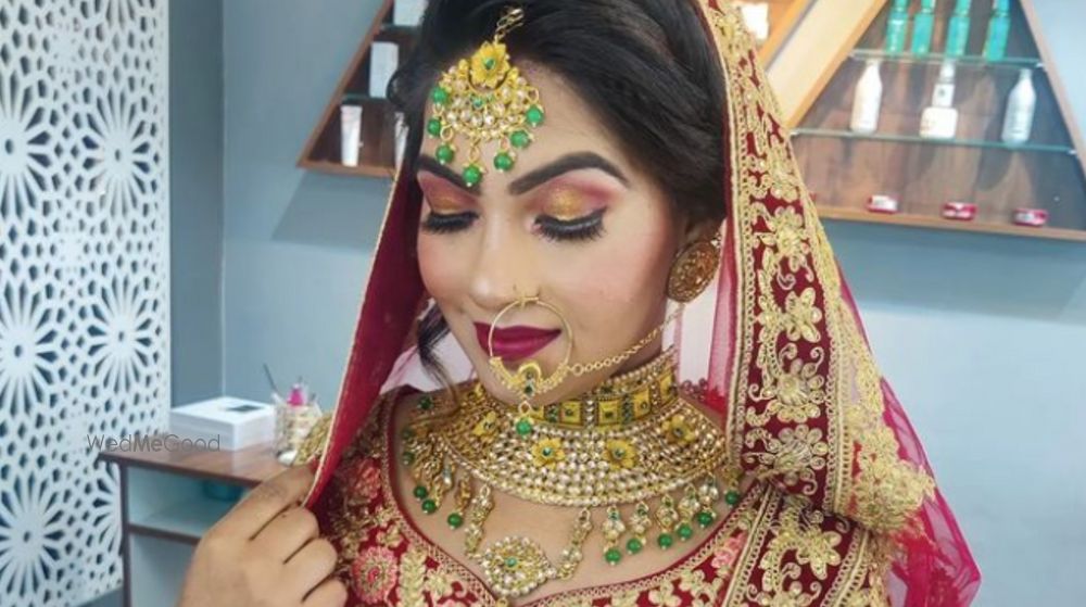 Makeup Artist Sandhya Khanna