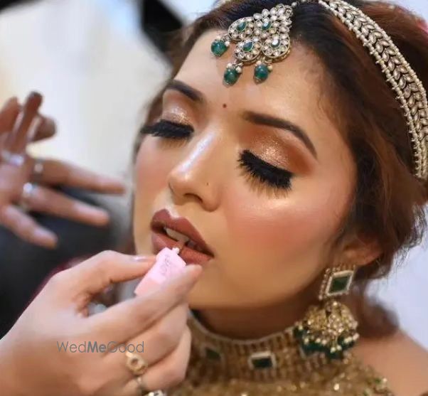 Photo By Makeover by Aiman Siddiqui - Bridal Makeup