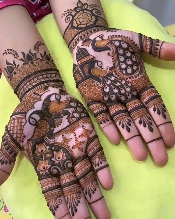 Photo By Ravi Mehendi Artist - Mehendi Artist