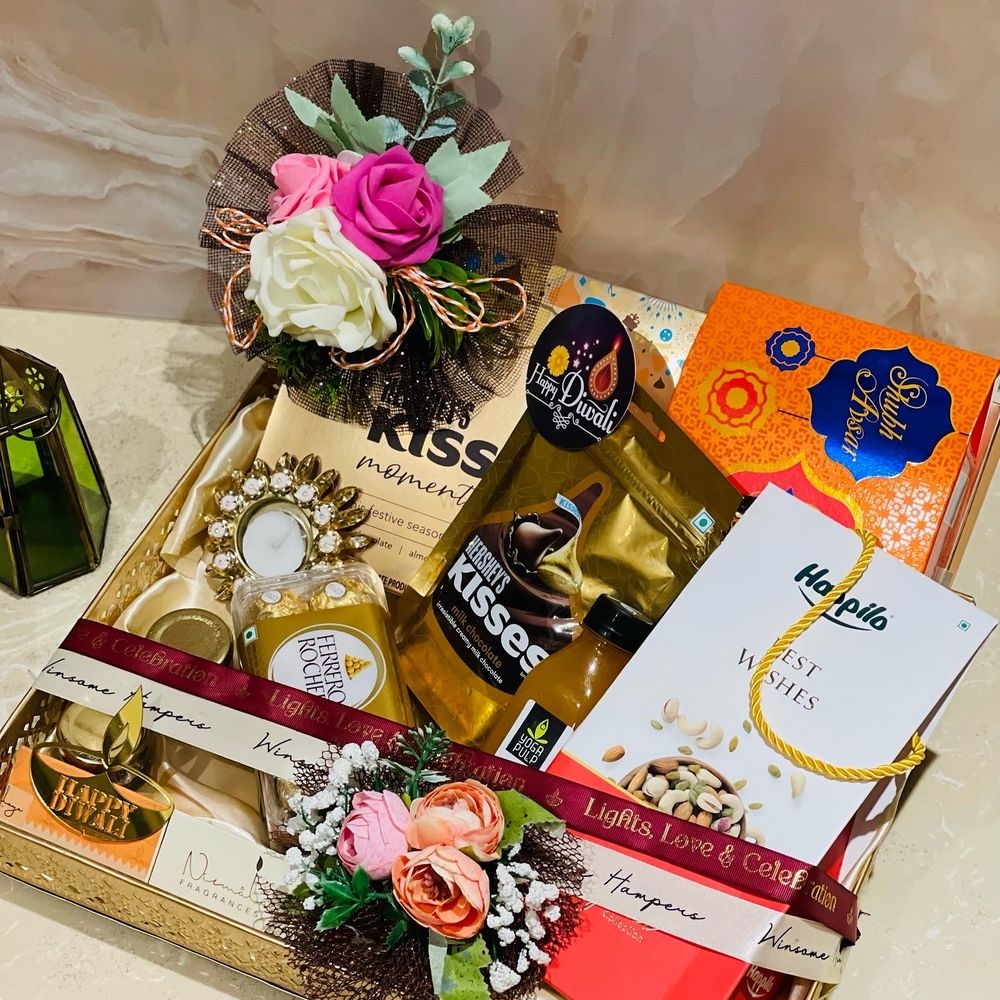 Photo By Winsome Hampers by Garima Modi - Favors