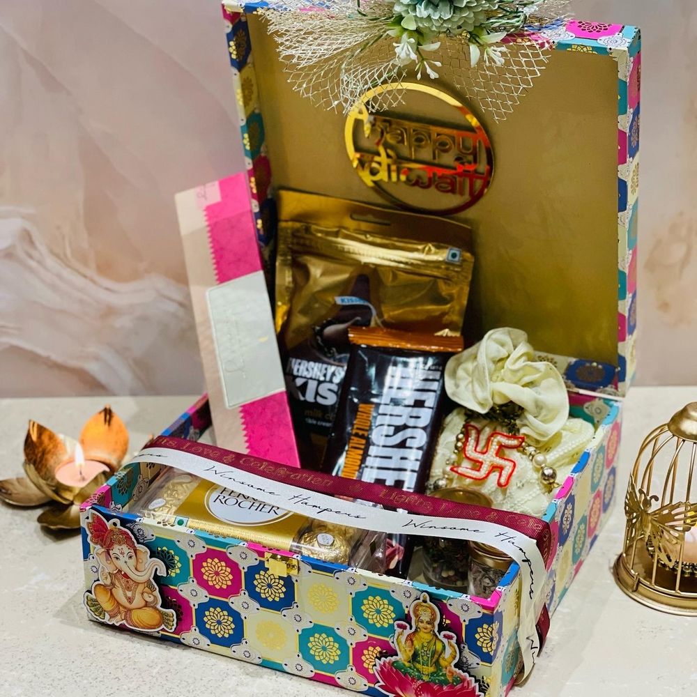 Photo By Winsome Hampers by Garima Modi - Favors