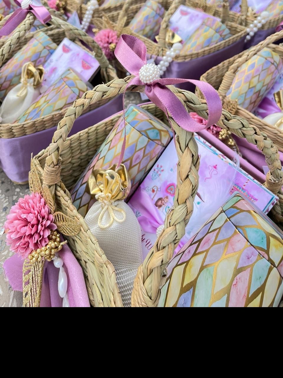 Photo By Winsome Hampers by Garima Modi - Favors