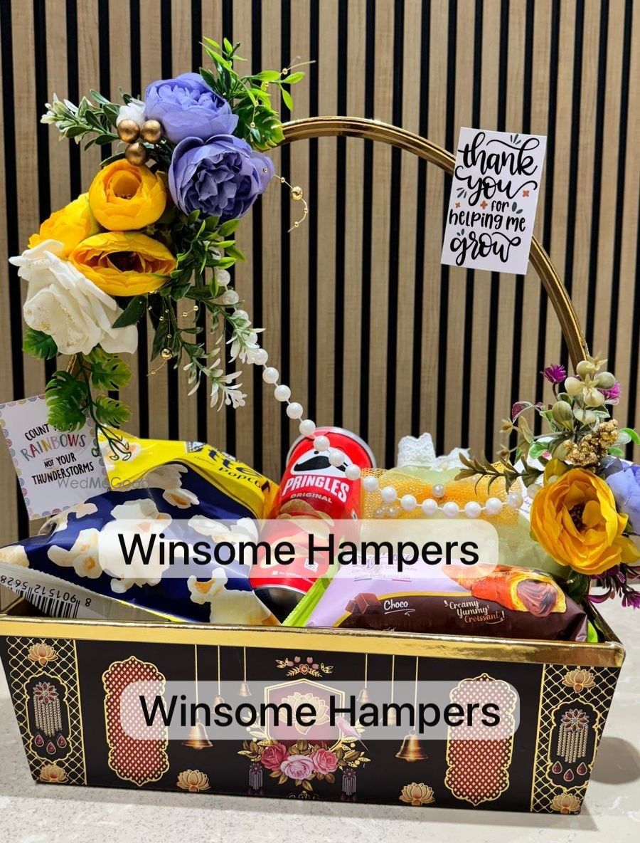 Photo By Winsome Hampers by Garima Modi - Favors