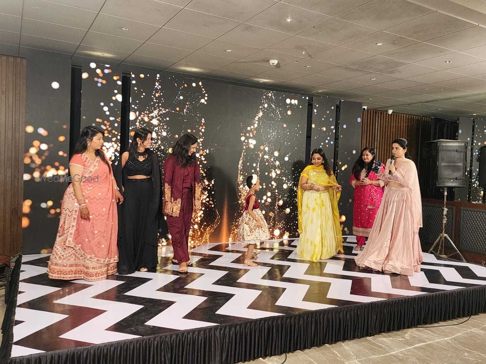 Photo By Anchor Sanika Chavan - Wedding Entertainment 