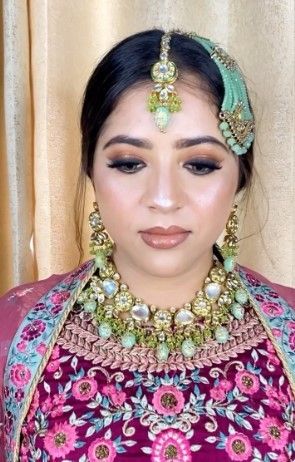 Photo By Divya Sharma Makeovers - Bridal Makeup