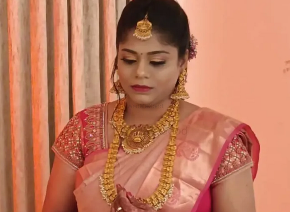 Deepa Bridal Makeup Artist