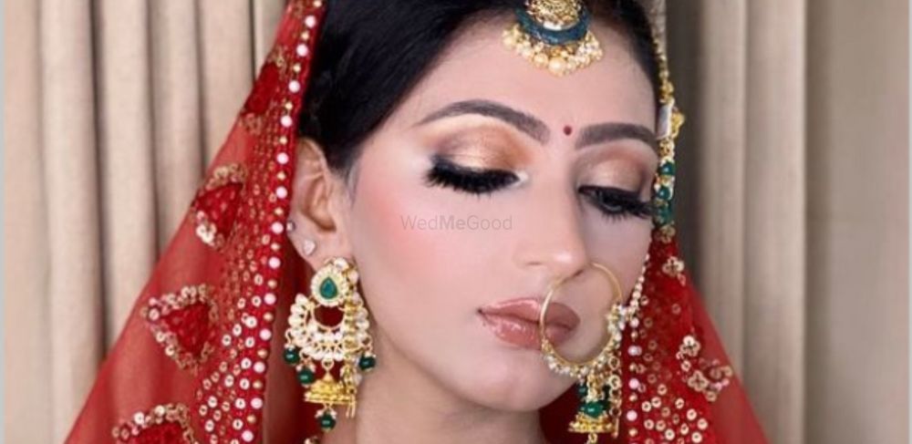 Gauri Chawla Makeup Artist