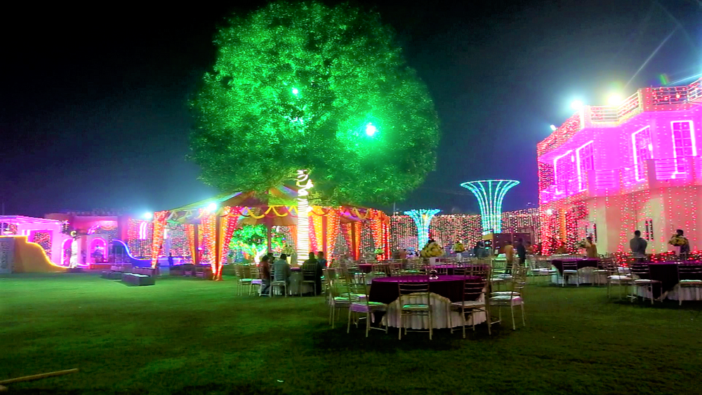 Photo By Exotic Garden - Venues