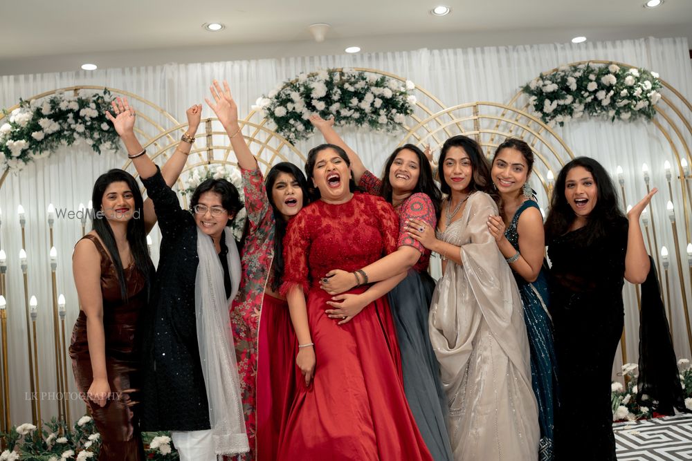 Photo By LK Photography - Photographers