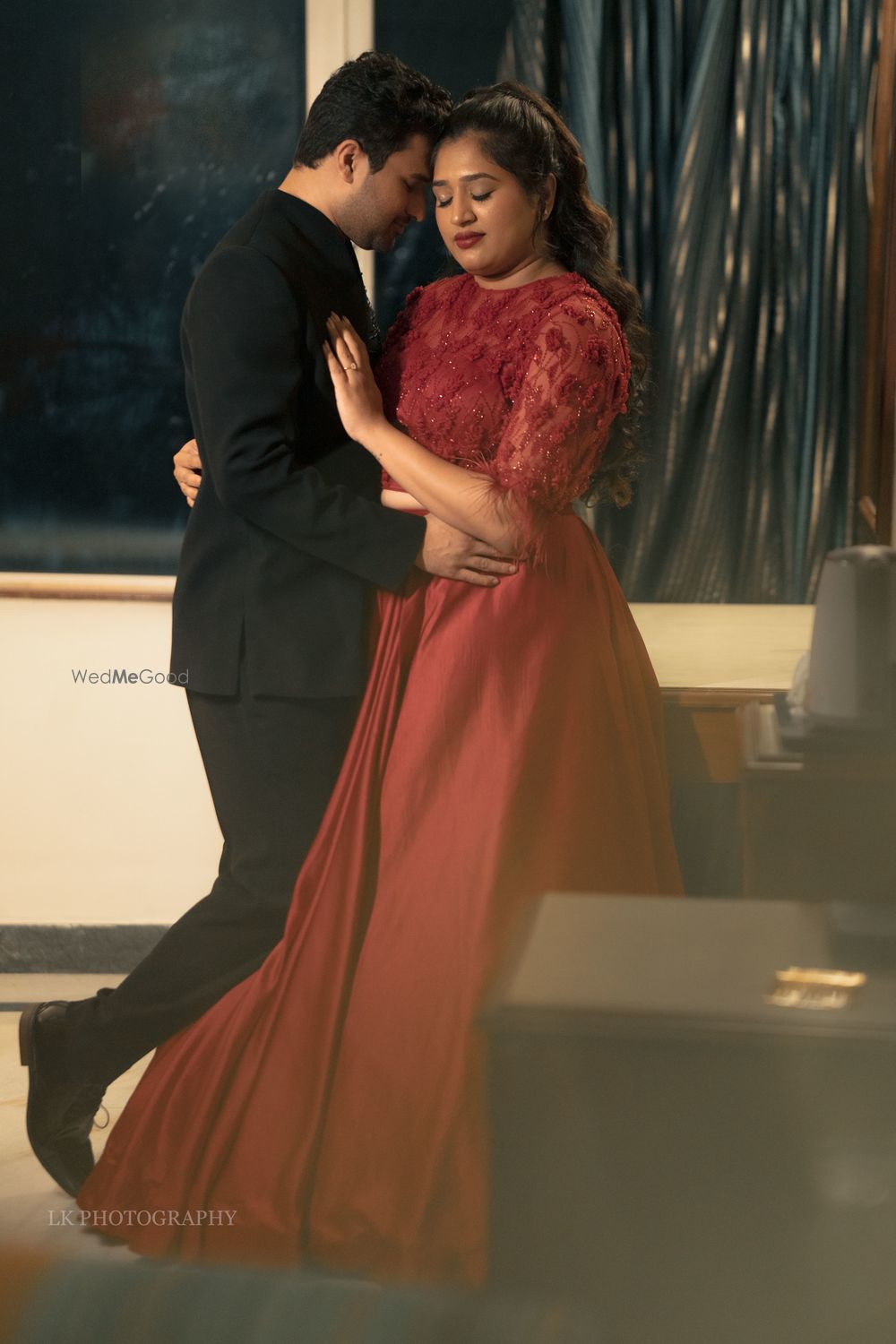 Photo By LK Photography - Photographers