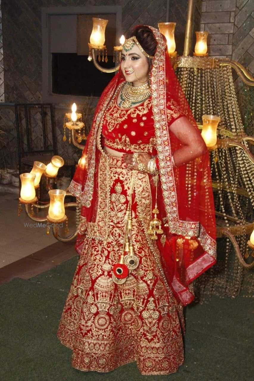Photo By Makeovers By Manuk Arora - Bridal Makeup