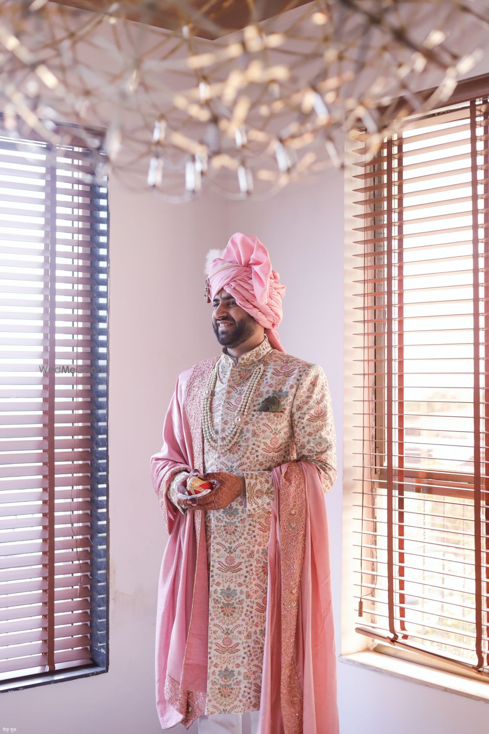 Photo By Genda Phool - Photographers