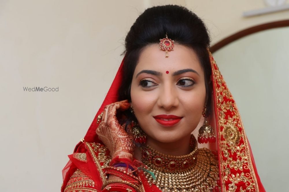 Photo By Beauty by Sonali - Bridal Makeup