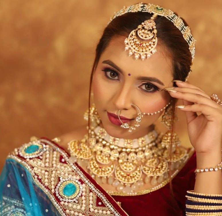 Photo By Priyanka Surve Makeovers - Bridal Makeup