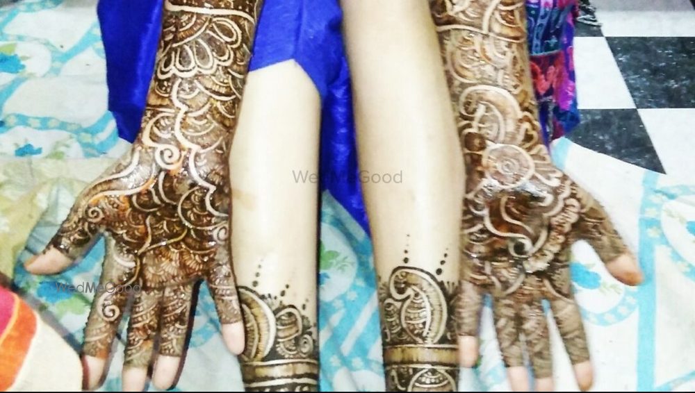 Preety Mehendi Artist