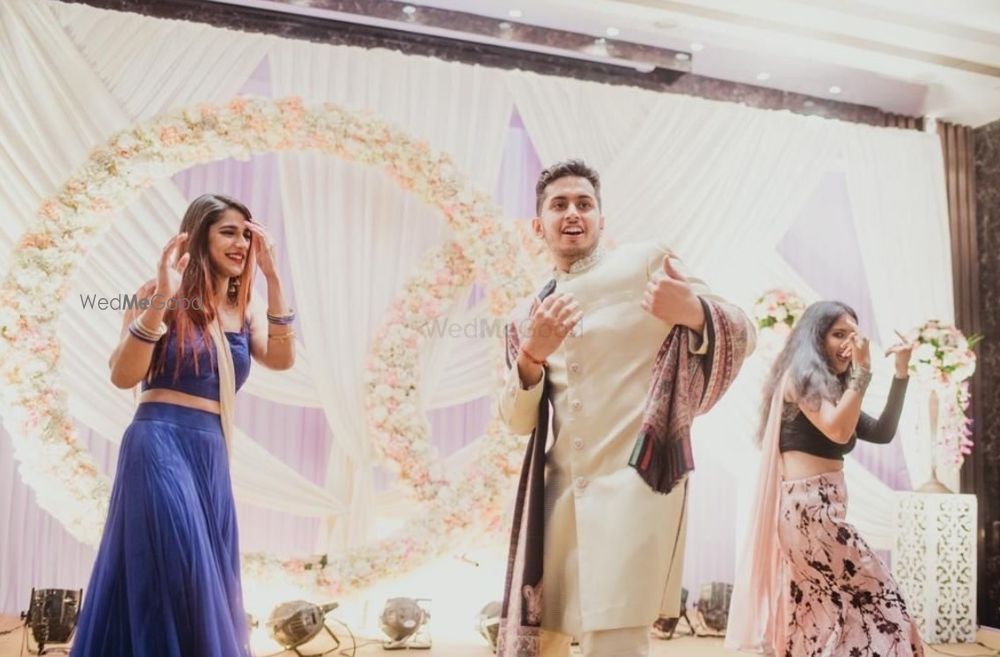 Photo By Chandni Singh Choreography - Sangeet Choreographer