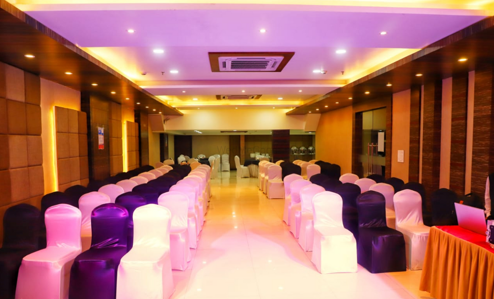 Photo By Hotel Square Inn - Venues