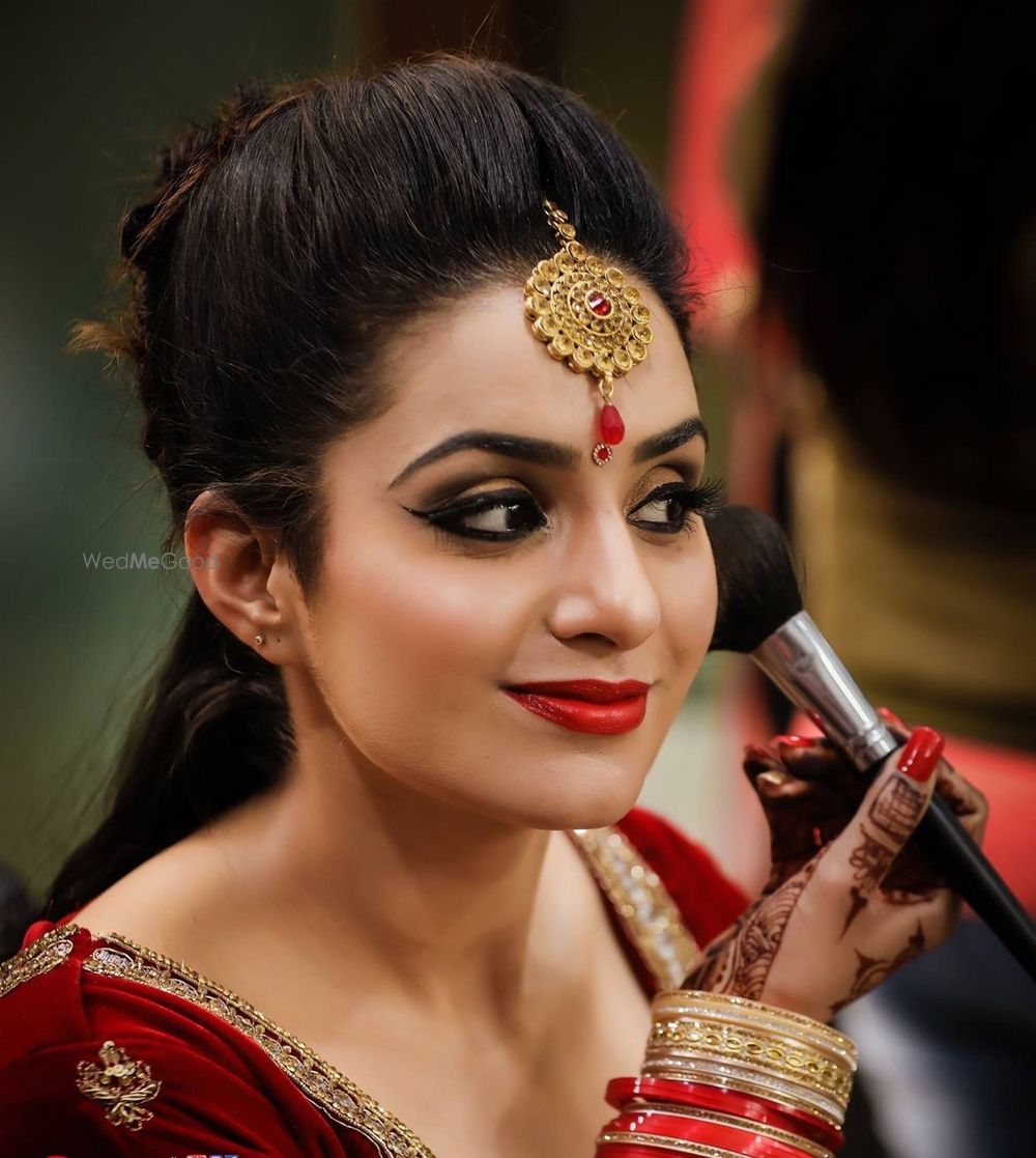 Photo By Poonam Rana Makeovers - Bridal Makeup