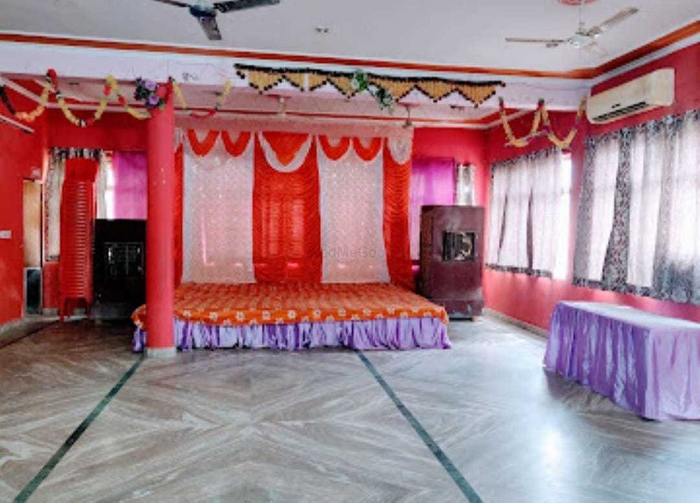 Gayathri Guest House