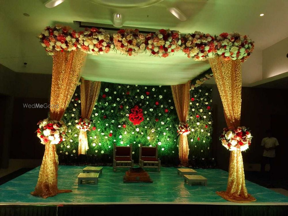 Photo By Sai Balaji Flower Decoration & Event Planner - Decorators