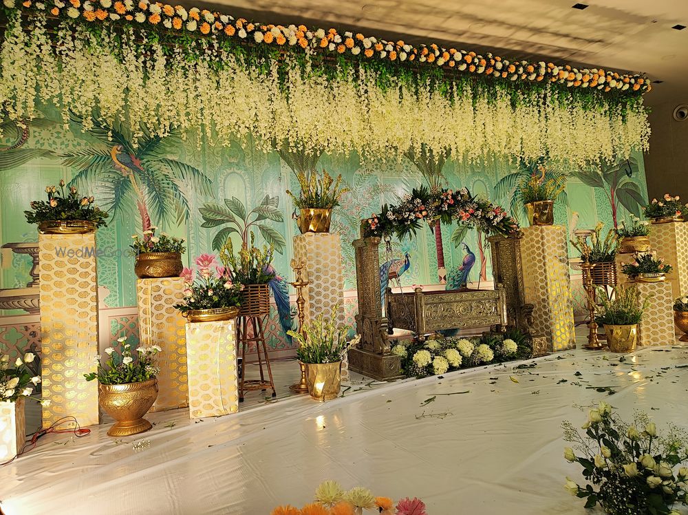 Photo By Sai Balaji Flower Decoration & Event Planner - Decorators