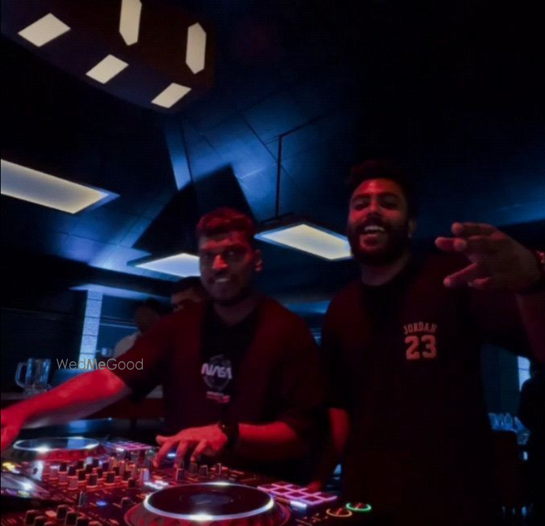 Photo By Jimmy Godrick - DJs