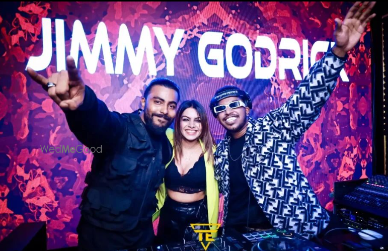 Photo By Jimmy Godrick - DJs