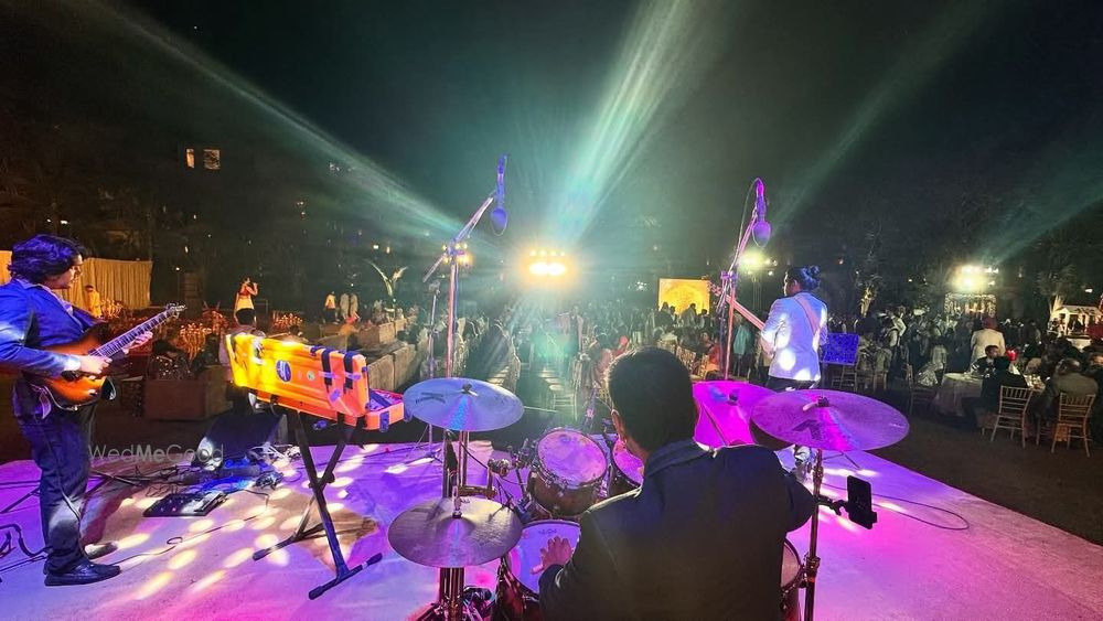 Photo By Nikhil Honkalas - Flutist - Wedding Entertainment 