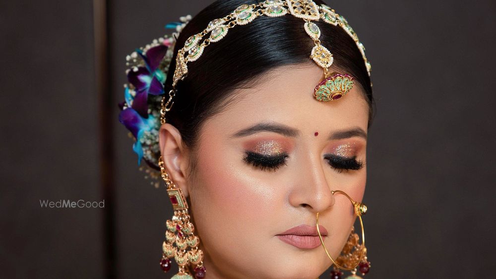 Looksbook by Khushi Verma Price & Reviews Ranchi Makeup Artist