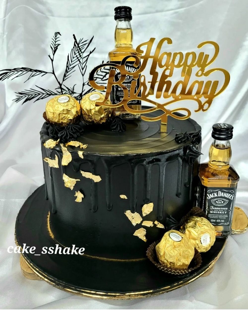 Photo By Cake Shake - Cake