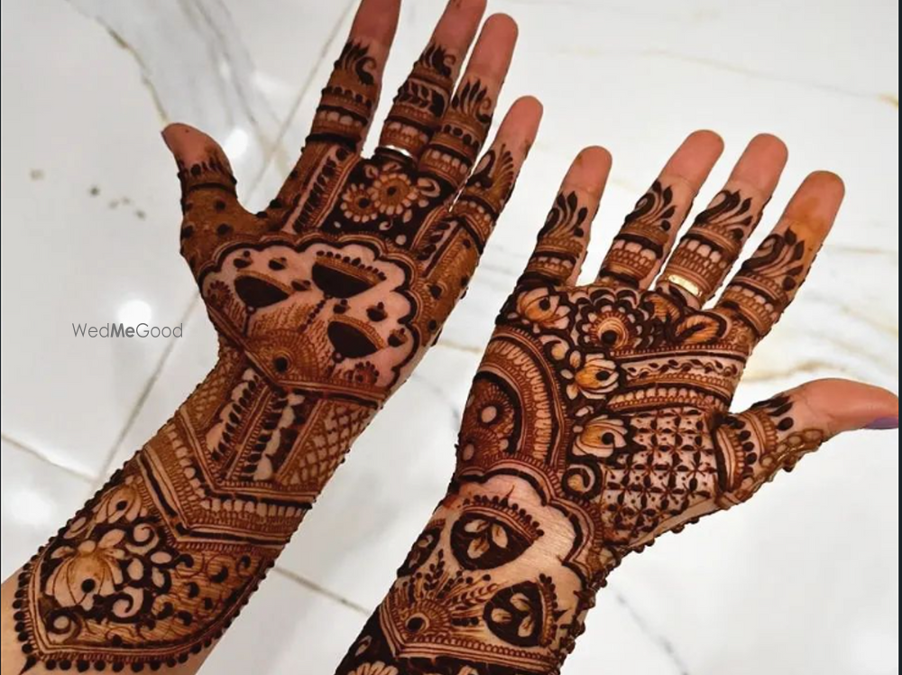 Indian Mehndi Artist