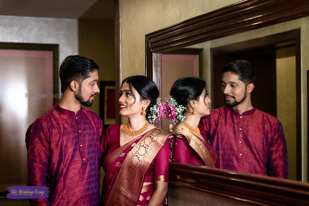 Photo By The Wedding Essay - Photographers