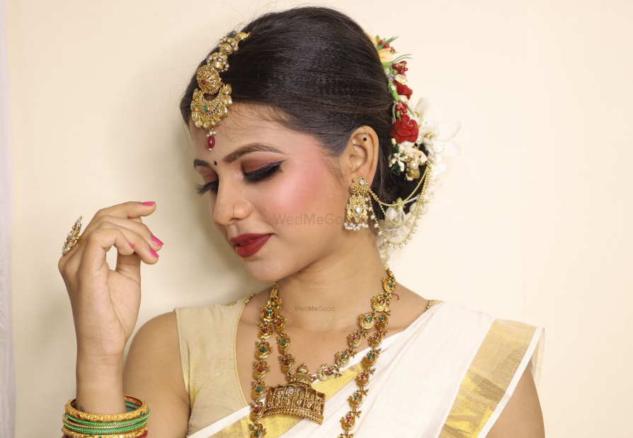 Nilu Singh Bridal Studio