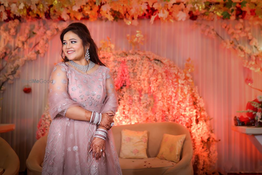 Photo By Shoot n Print - Photographers