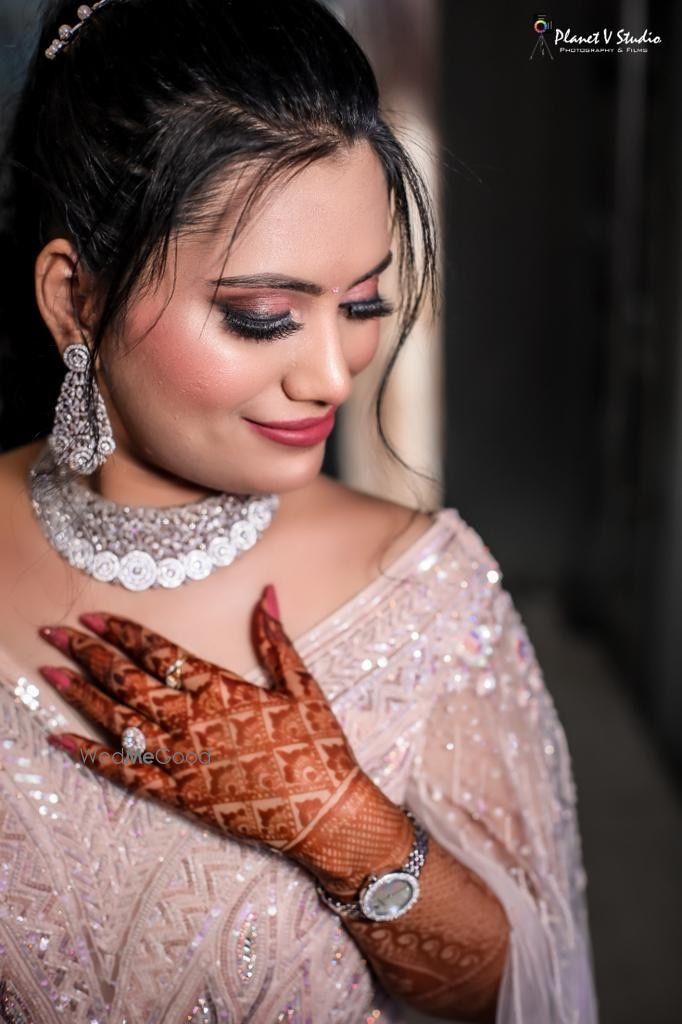 Photo By Anu Singh - Bridal Makeup