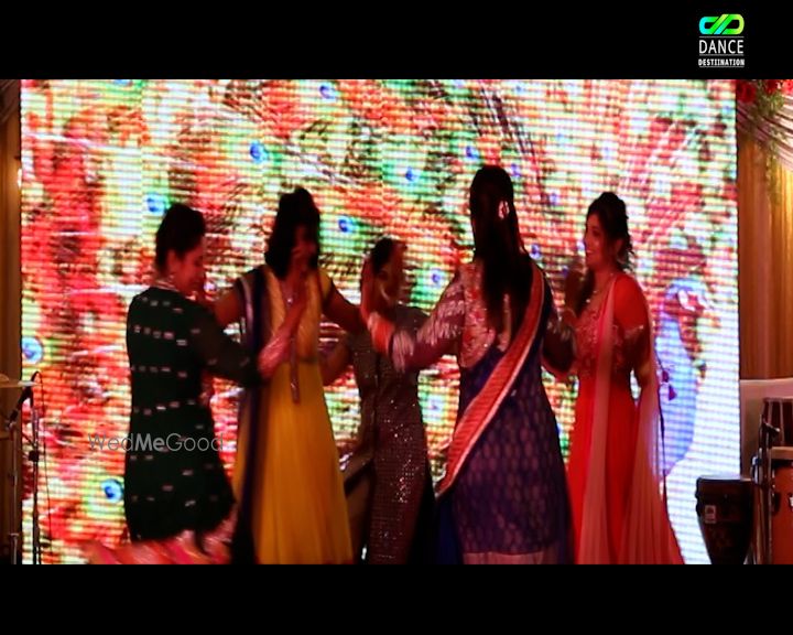 Photo By Dance Destiination - Sangeet Choreographer